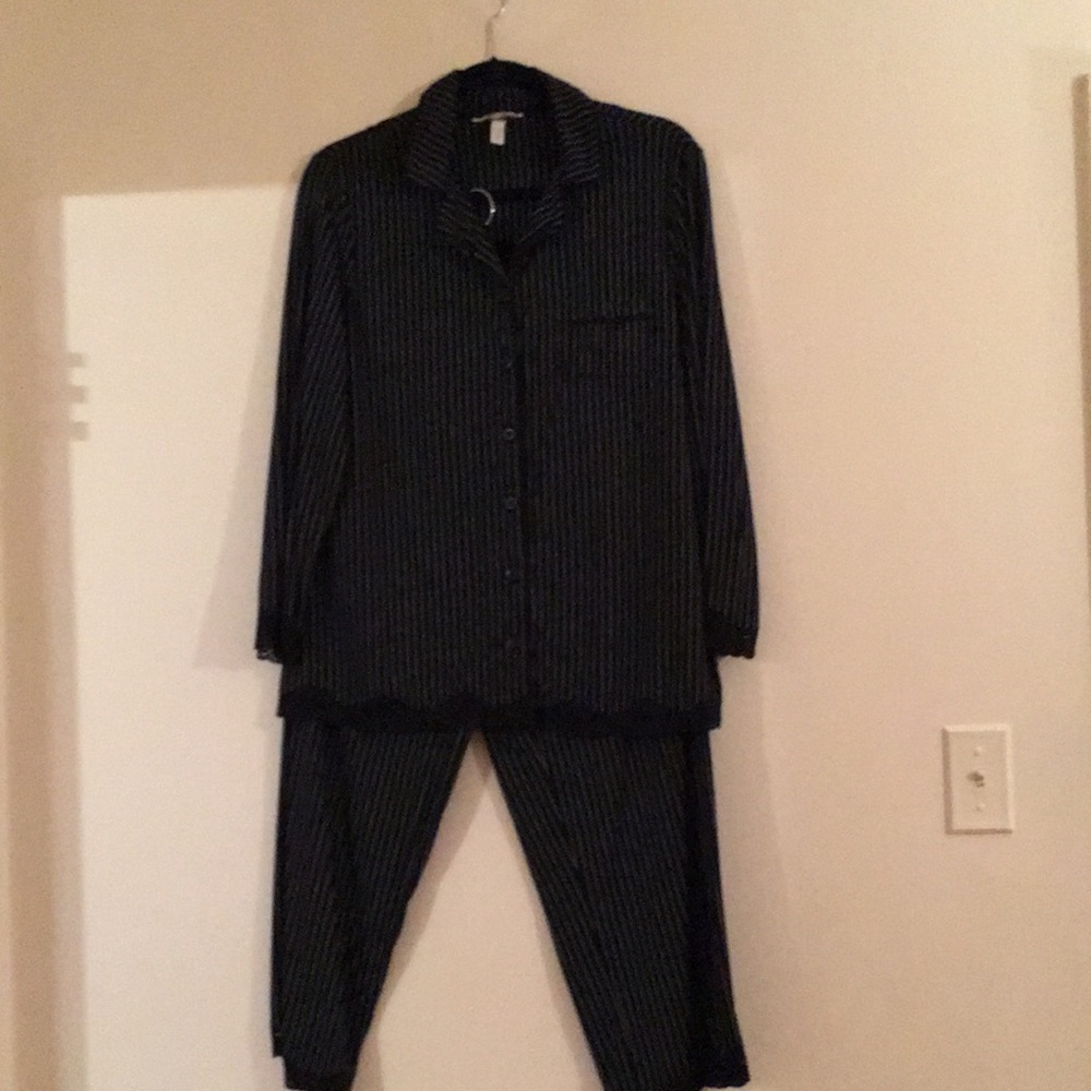 Soma Cool Nights Pajama Top and Bottoms